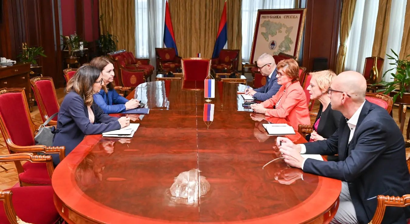 Видовић са италијанским званичницима на састанку у Влади