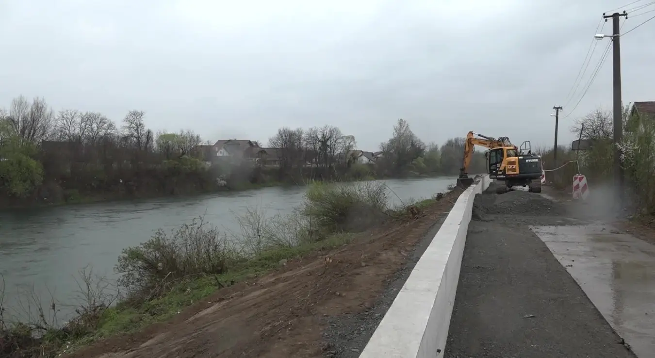 Приједор - радови на путу.