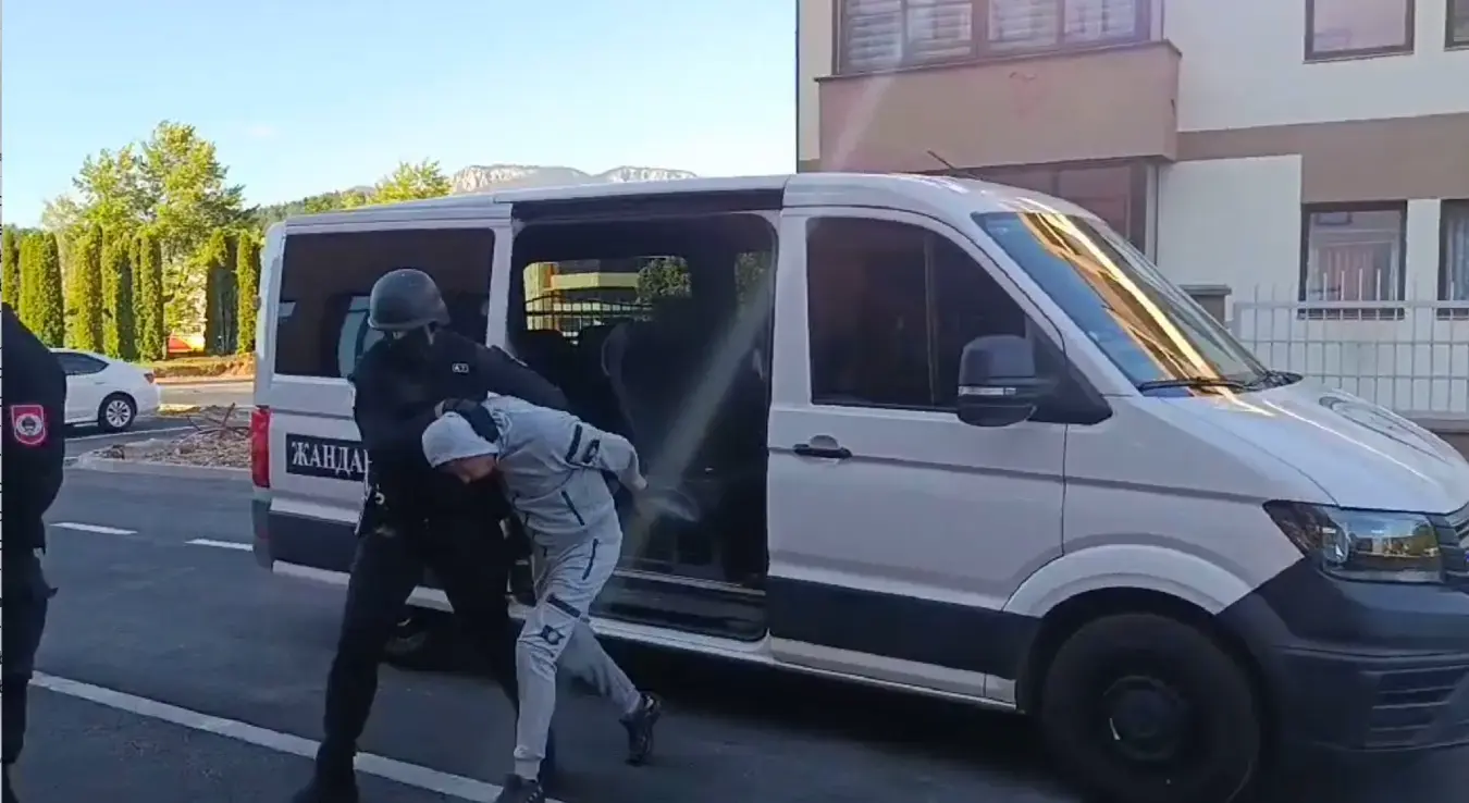 Ирнес Хубијар, привођење
