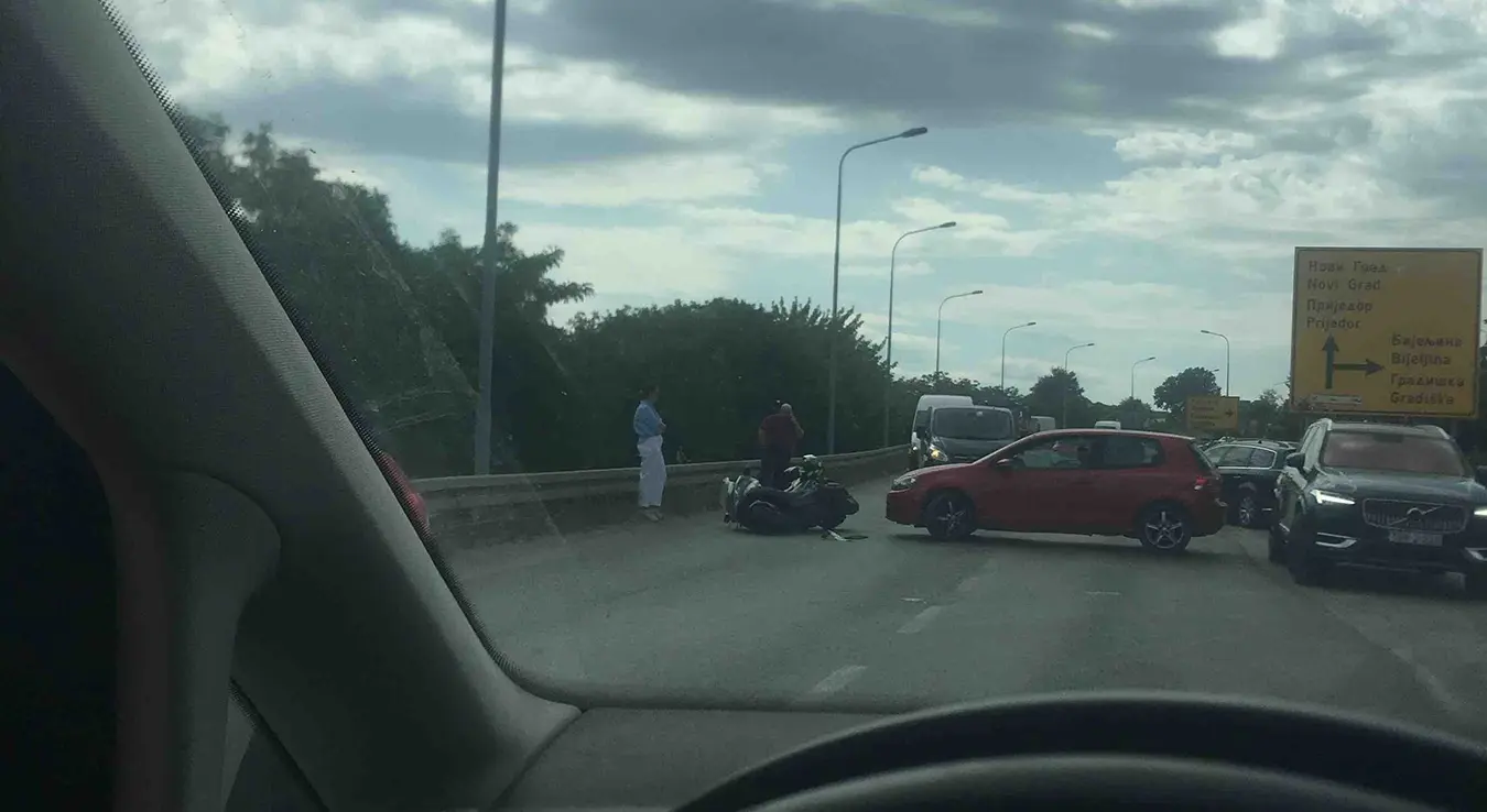 Приједорска петља саобраћајка