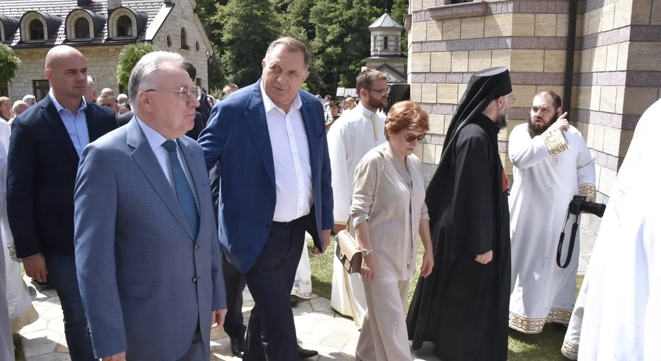 Додик: Опстали смо захваљујући посвећености православној вјери