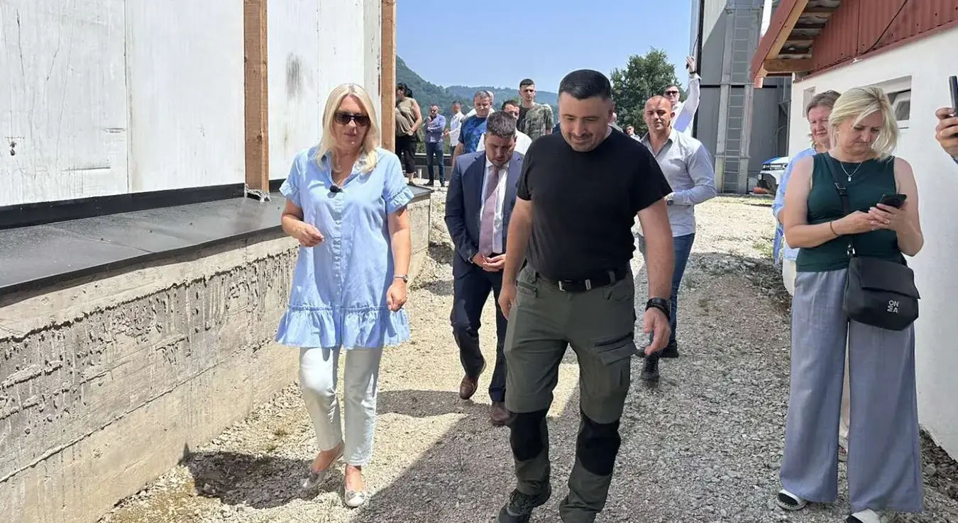 Цвијановић у посјети фарми "Лазић"