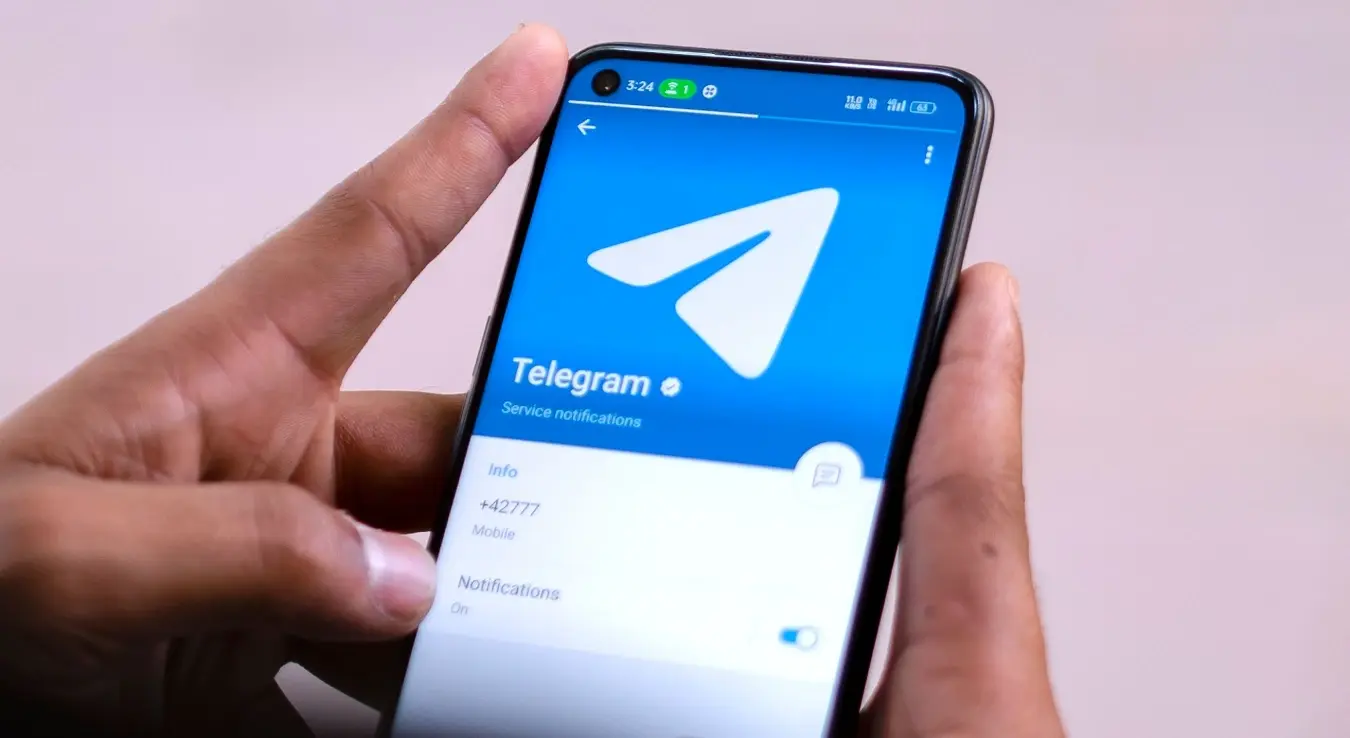 Телеграм је мултимедијална апликација за размјену порука на више платформи која комбинује многе функције ваших омиљених друштвених мрежа у један интерфејс