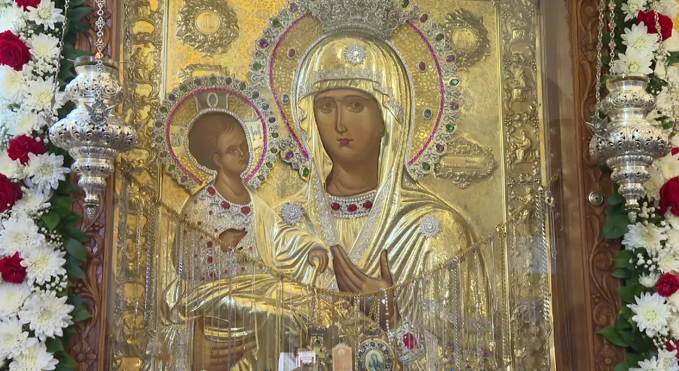 Манастир Осовица икона Богородица Тројеручица