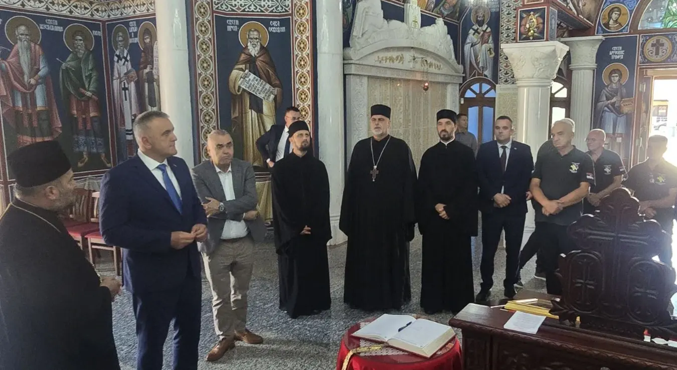 Саво Минић одао почаст страдалим српским борцима