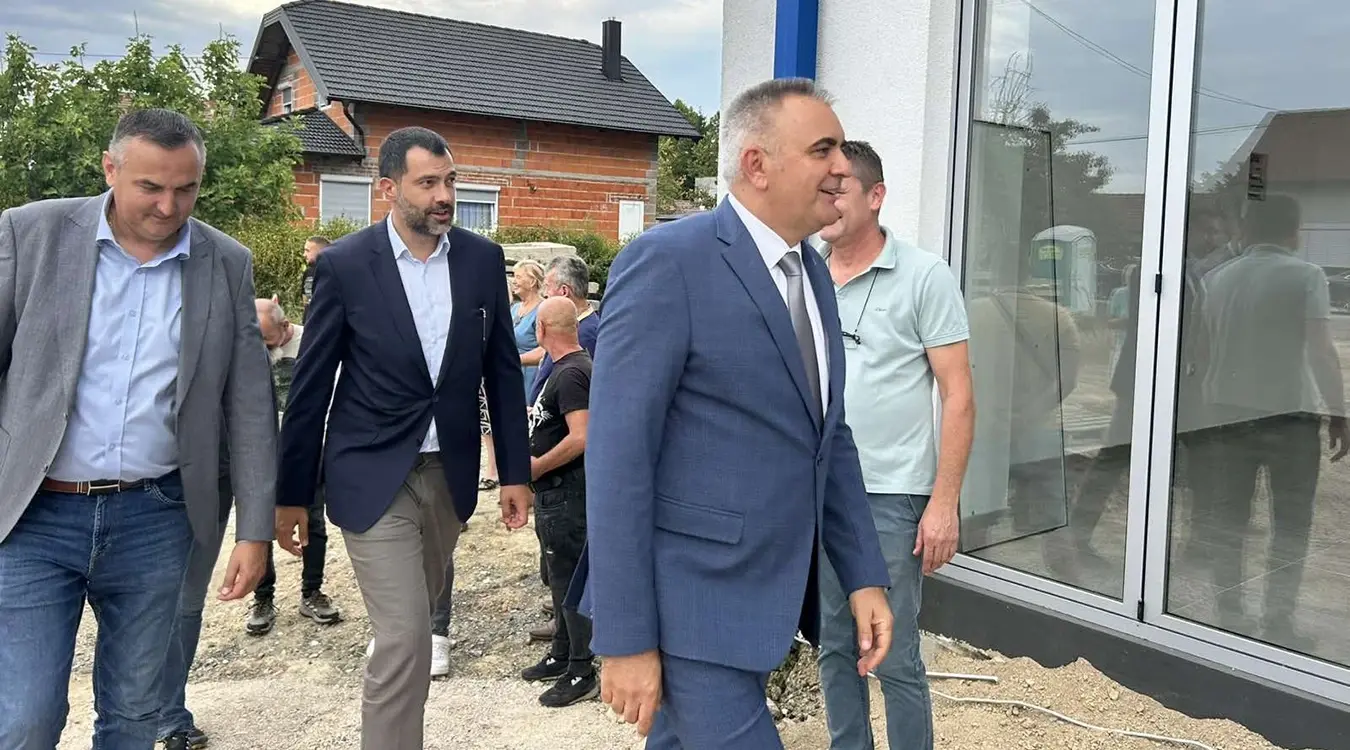 Саво Минић у посјети Омарској