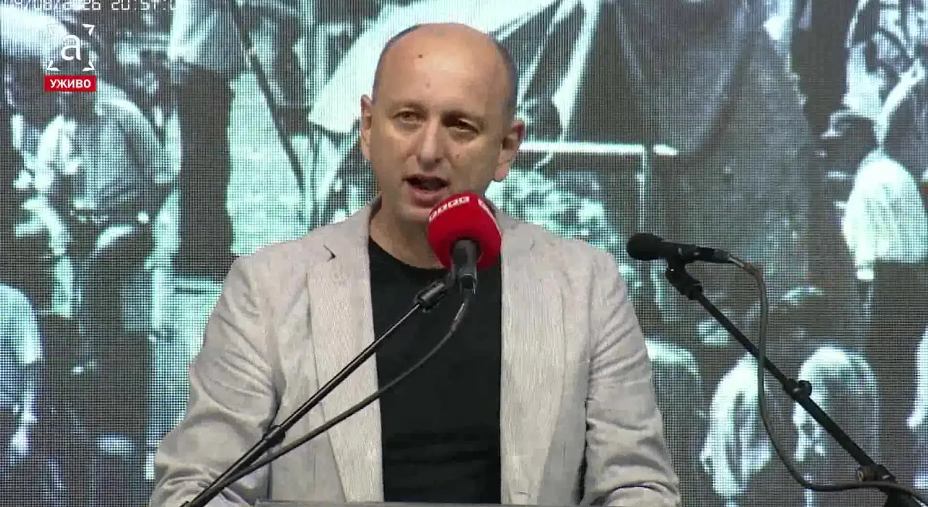 Какав говор Кнежевића: Влада Црне Горе је починила братоубиство!