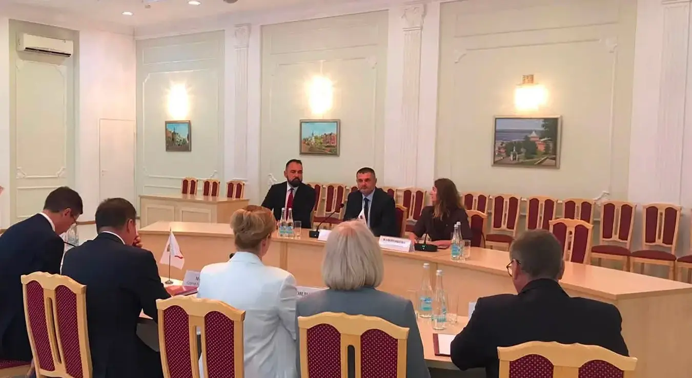 Замјеник градоначелника Источног Сарајева Александар Шкобо борави у вишедневној посјети Нижњем Новгороду поводом обиљежавања 805 година његовог постојања.