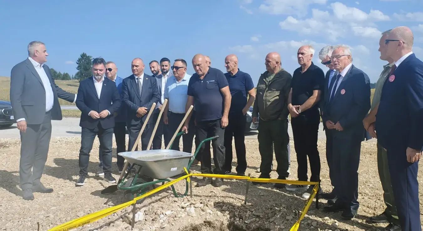 Камен темељац за изградњу спомен-собе ВРС у Хан Пијеску