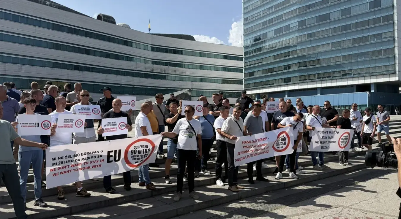 Протест превозника у Сарајеву