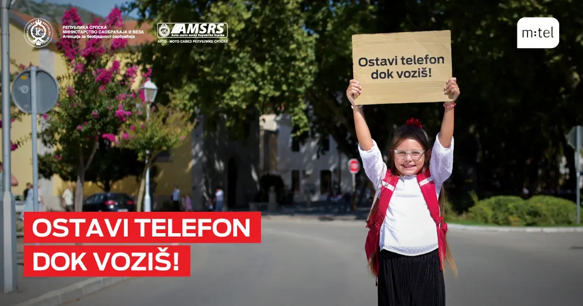 Остави телефон док возиш