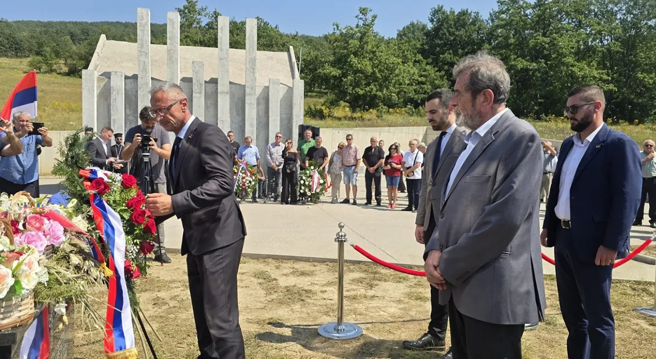 Радан Остојић на обиљежавању на Петровачкој цести