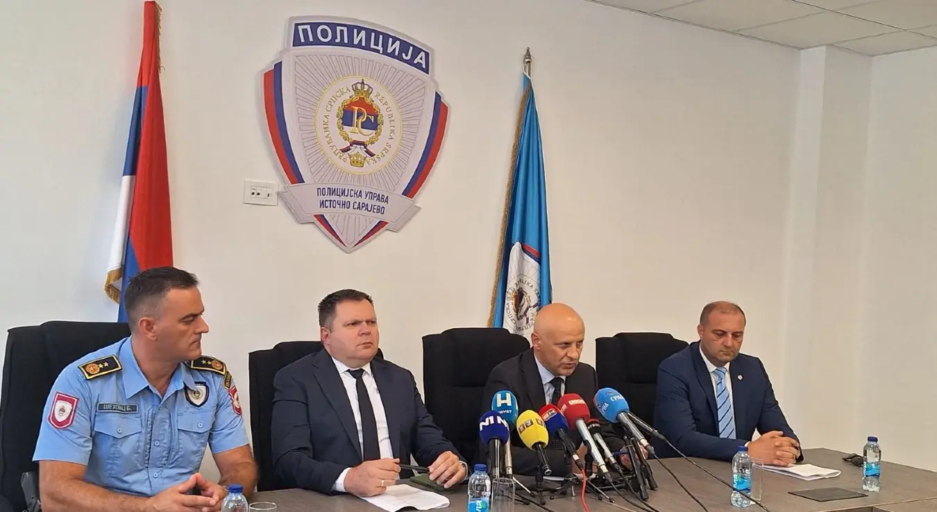 Кострешевић и Будимир Пале конференција за новинаре
