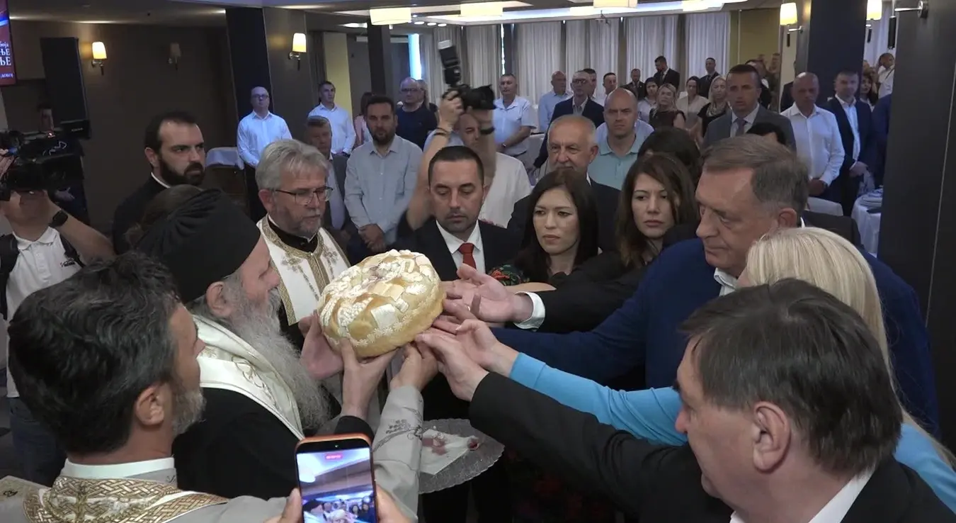 "Преображава се и гора и вода": У Добоју на Преображење посебно свечано