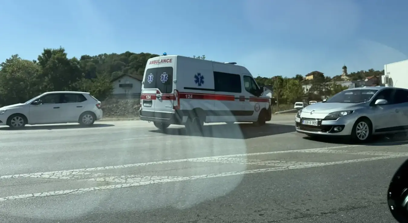 Судар Хитне и аута код Приједорске петље