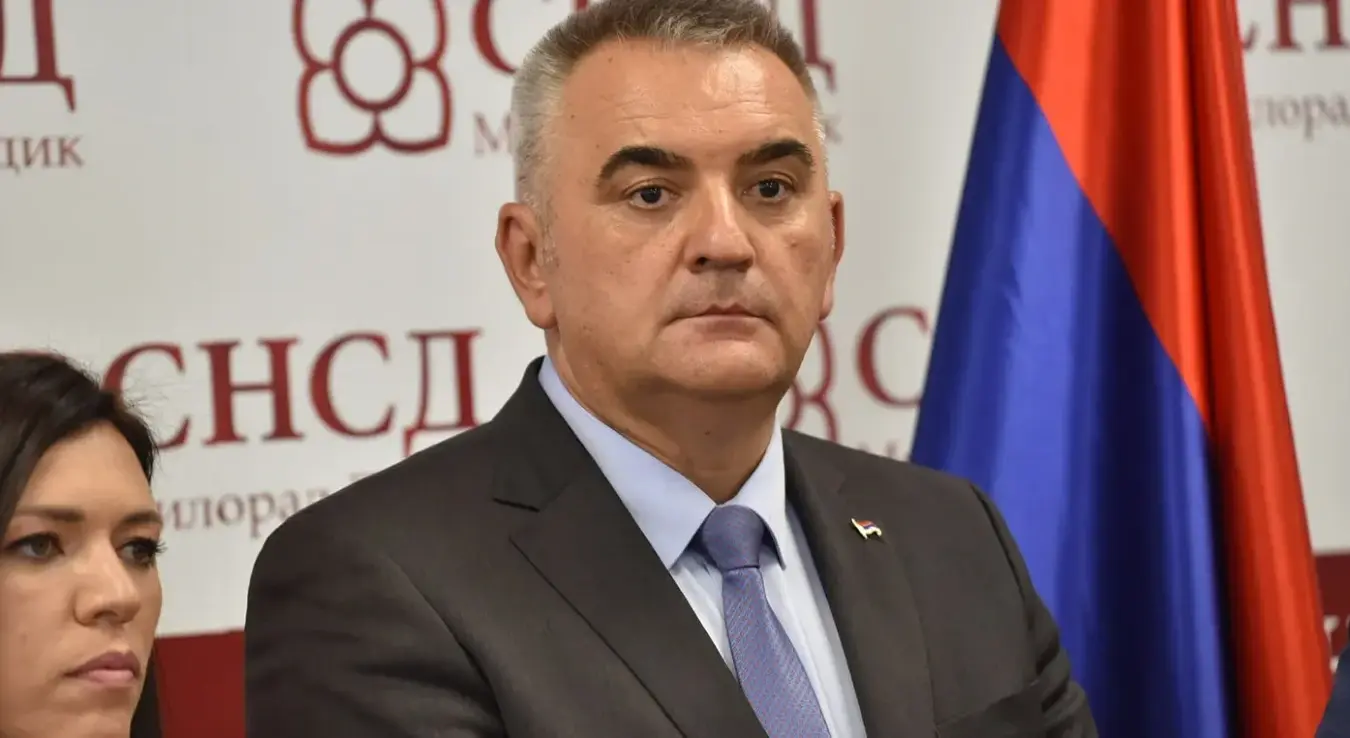 Саво Минић
