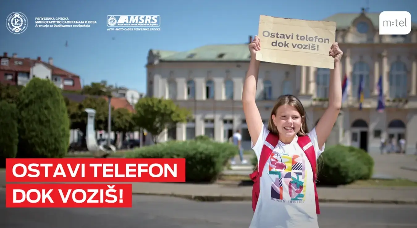 m:tel Остави телефон док возиш