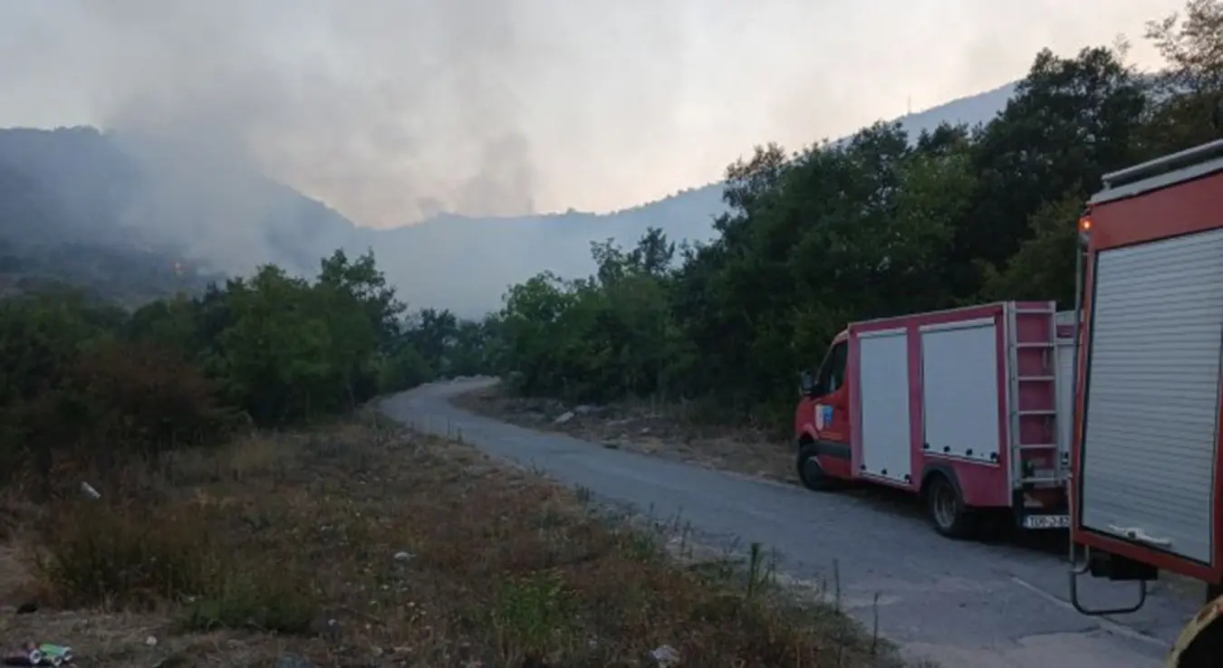 Пожар код Требиња: Најкритичније на потезу од Запланика према селу Орах