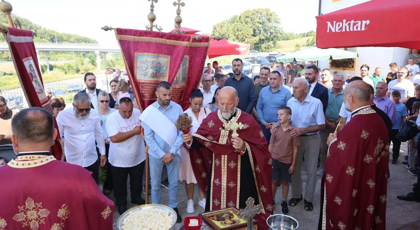 Парастос код Прњавора