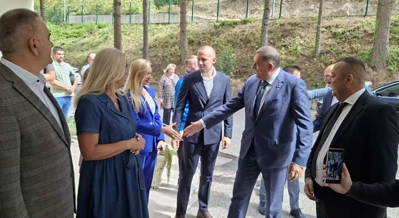 Додик, Минић и Цвијановић у Фочи