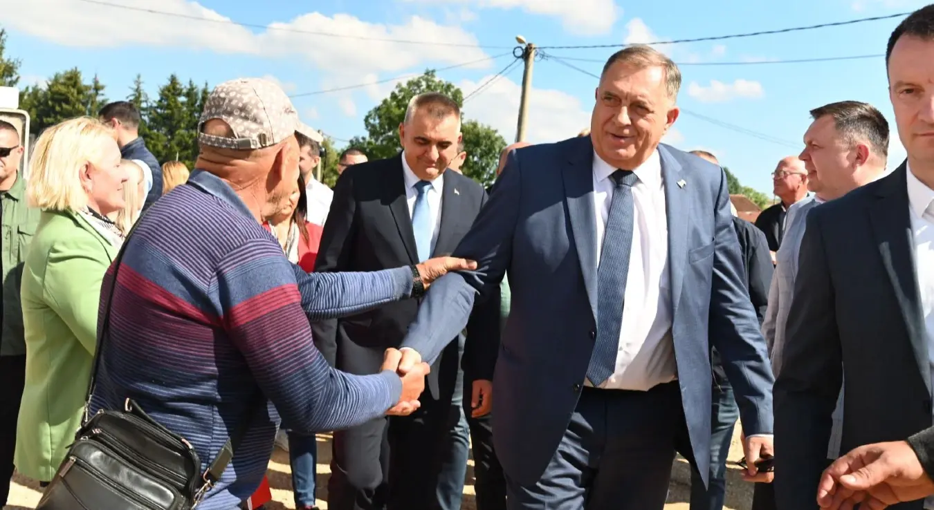 предсједник СНСД-а Милорад Додик у Стричићима