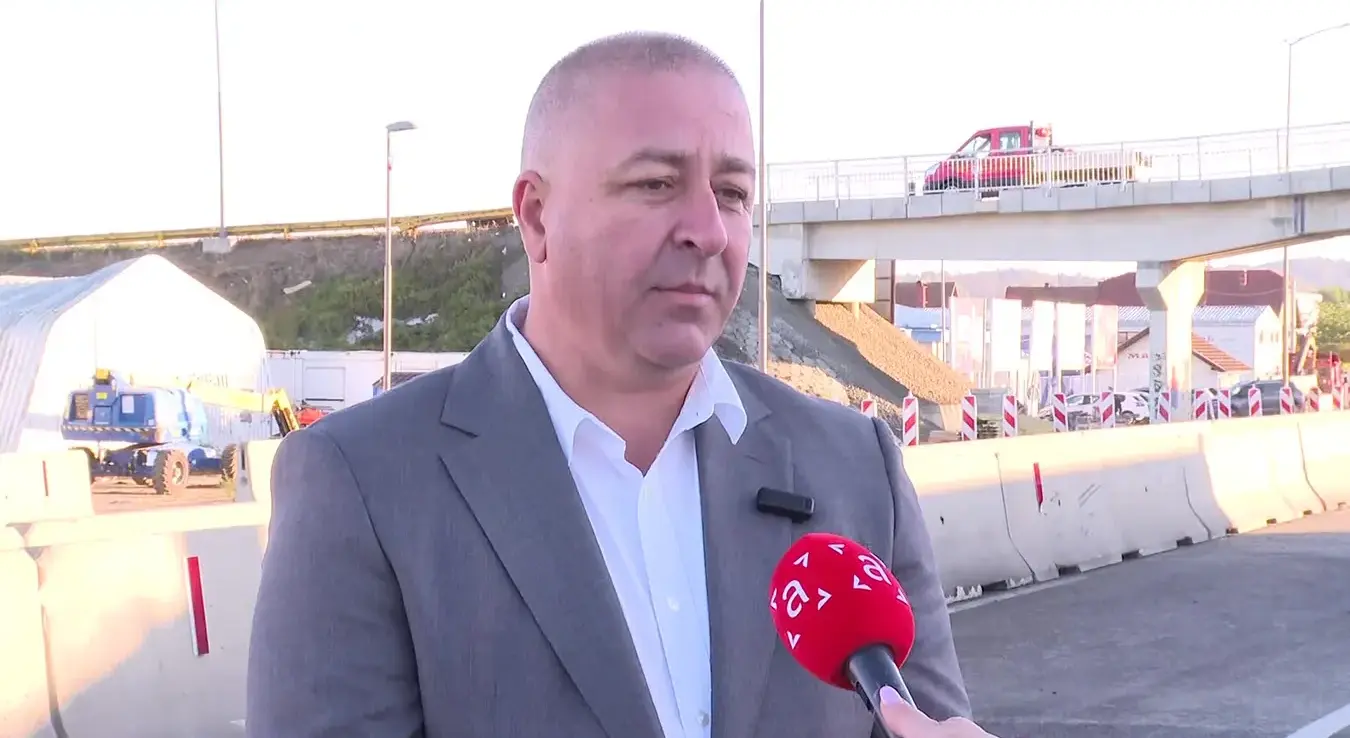 Јанковић: Данас пуштање саобраћаја испод надвожњака у Трну