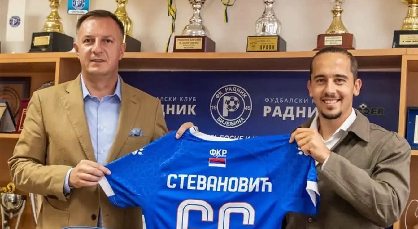 Фудбалски клуб Радник SoccerBet из Бијељине са великим задовољством представио је једно од најзвучнијих појачања у својој историји Миладина Стевановића.