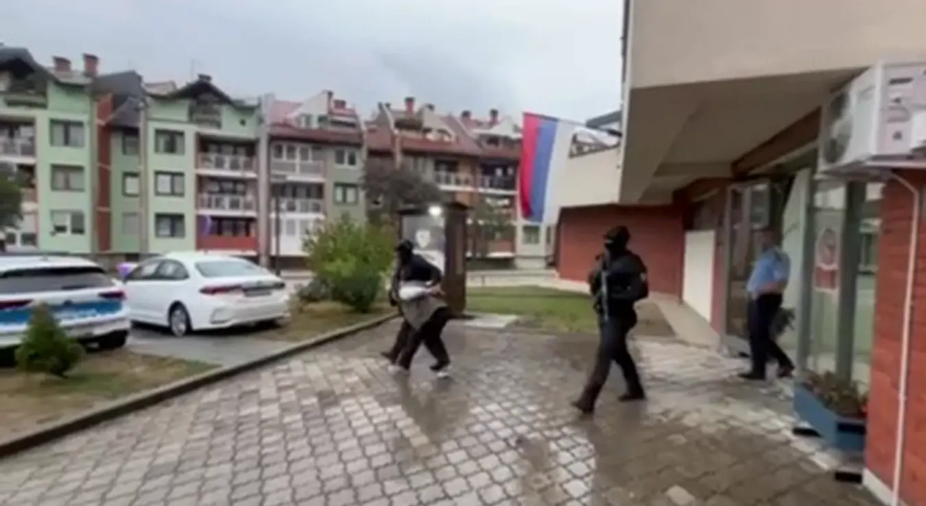 Потврђено за АТВ: Ухапшен Милош Обрадов!