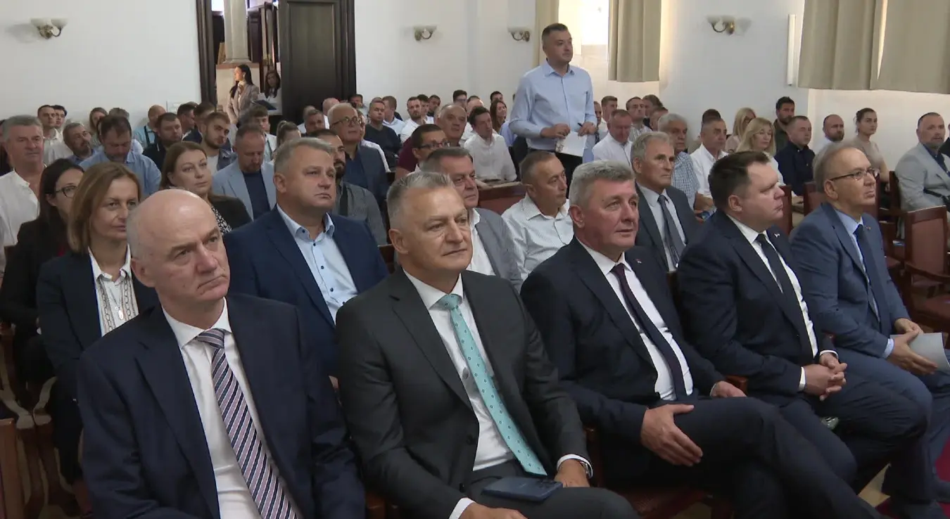 Међународни симпозијум „АИ изазови и пријетње у сајбер заштити“