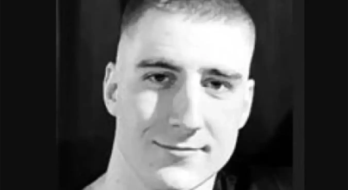 Отмица и убиство Милана Стоковића (26) из Земуна могли би бити повезани са још једном ликвидацијом која је потресла Београд, а према најновијим незваничним информацијама, његов телефон искориштен је за намамљивање припадника "шкаљарског клана" Филипа Ивановића у смртоносну засједу.