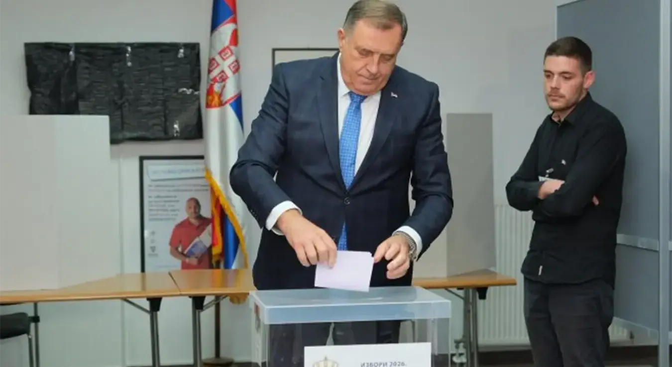 Предсједник СНСД-а Милорад Додик гласао у Бањалуци