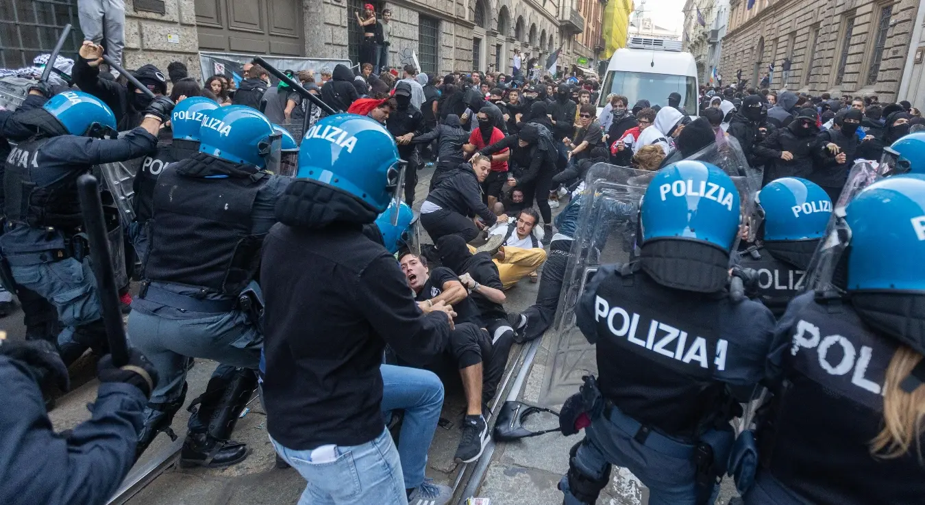 Италија протест