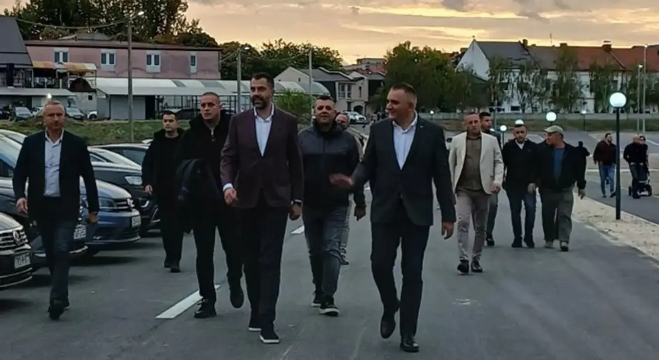 Минић у Шамацу