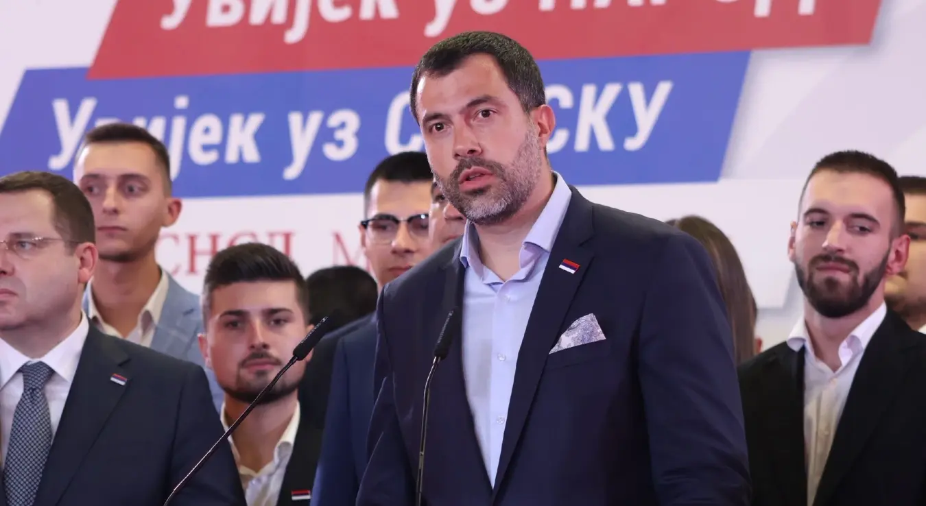 Игор Додик