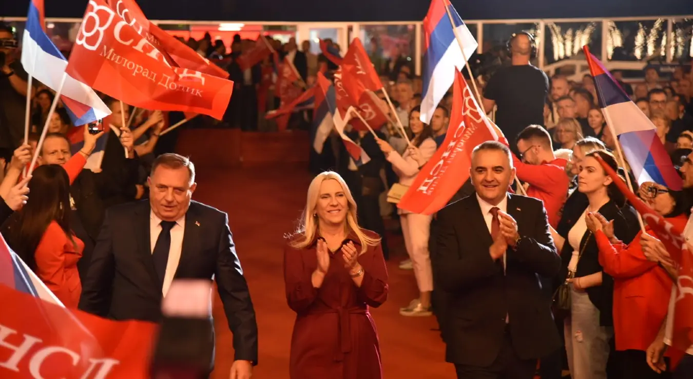 Препуна дворана "Борик": Почела завршна предизборна трибина СНСД-а