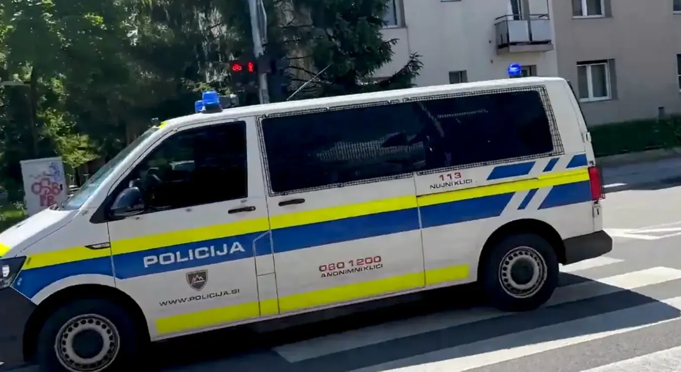 Полиција Словеније