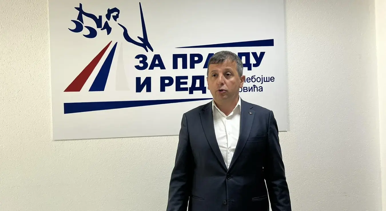 Небојша Вукановић