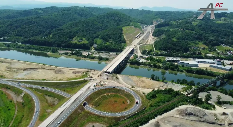 Сви на губитку: Зашто су средства од путарина и даље блокирана?